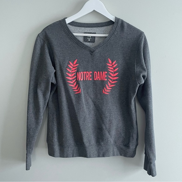 ANTIGUA Notre Dame V-Neck Sweatshirt - Gray Medium - Picture 1 of 5